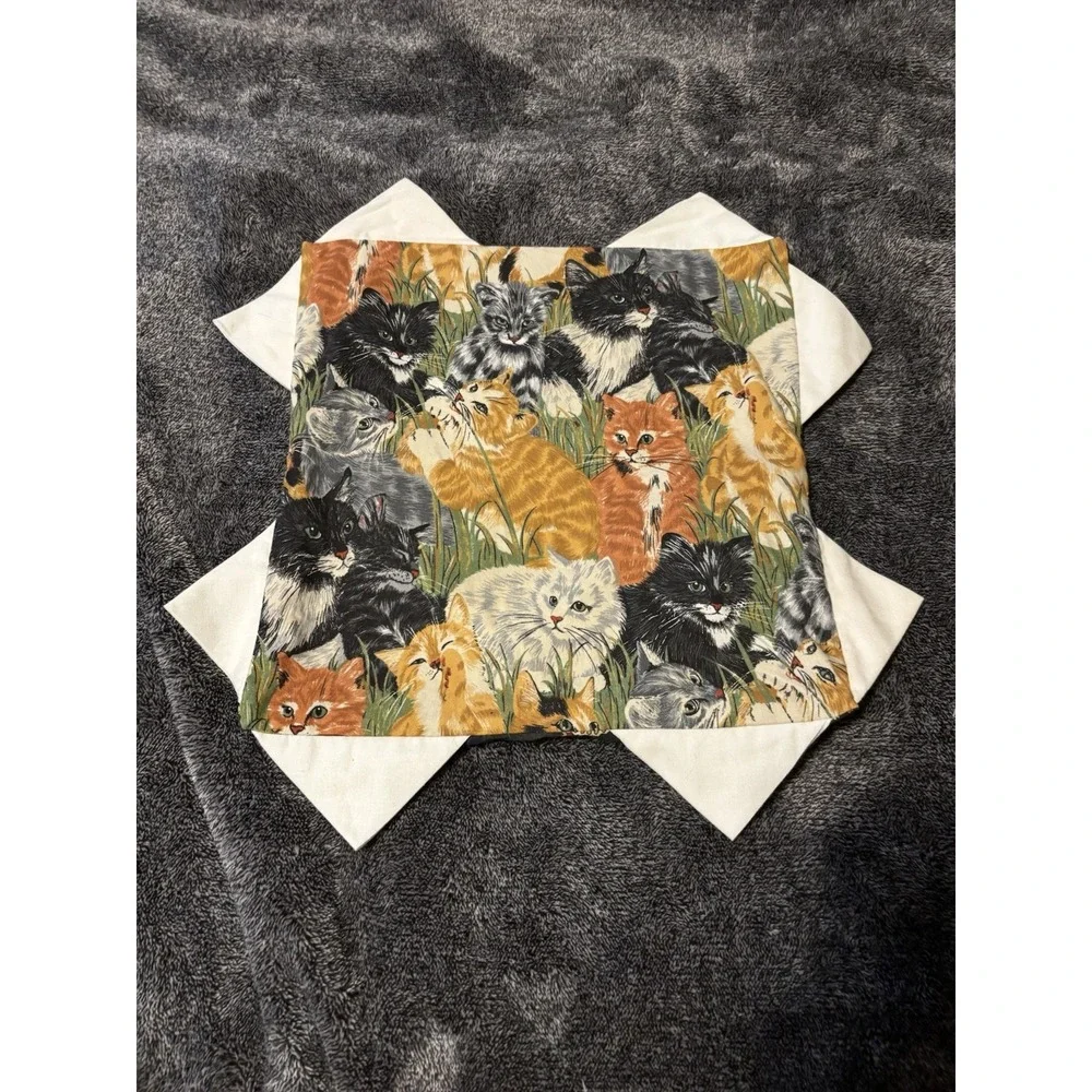 Purfect Kitty Home Made Vintage Cats On A Pillow Case - No Pillow